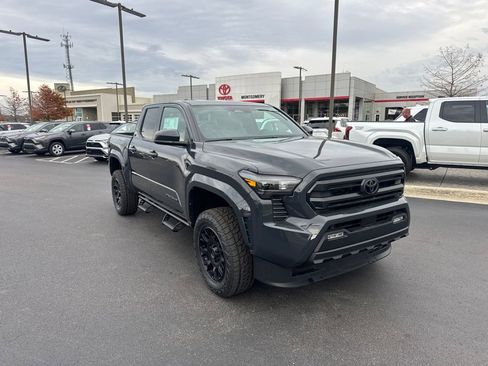 New 2025 Toyota Tacoma SR5 image 7
