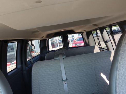 Used 2014 Chevrolet Express 1500 LT w/ LT Preferred Equipment Group image 15