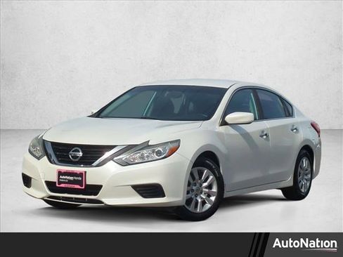 Used 2017 Nissan Altima 2.5 S w/ Power Driver Seat Package image 1