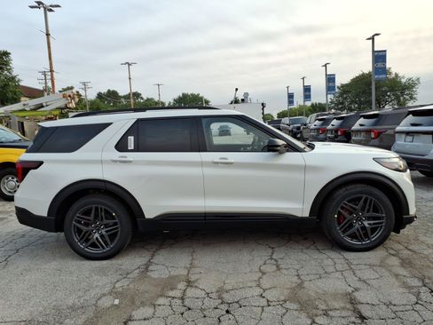 New 2026 Ford Explorer ST w/ Sun And Sound Package AWD/4WD image 2