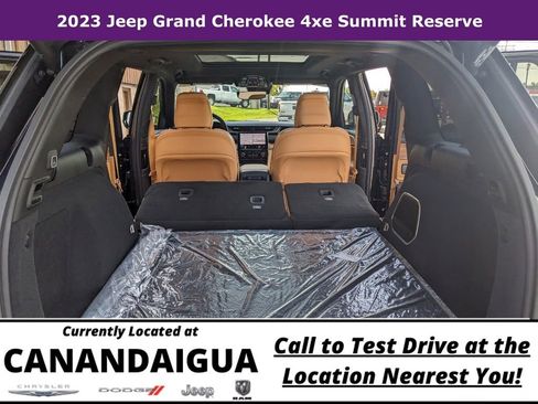 New 2023 Jeep Grand Cherokee Summit AWD/4WD image 19
