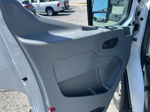 Used 2018 Ford Transit 150 130 Low Roof RWD image 11