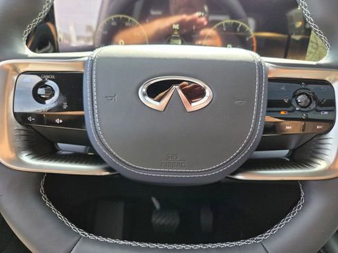 New 2026 INFINITI QX80 4WD w/ Sport Exterior Package image 31