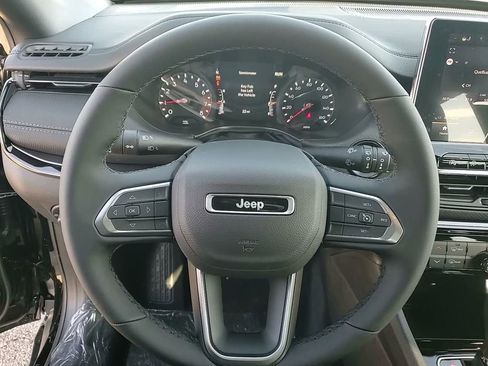 New 2026 Jeep Compass Latitude AWD/4WD image 26