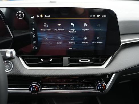 New 2026 Chevrolet Equinox LT w/ Convenience Package II image 24