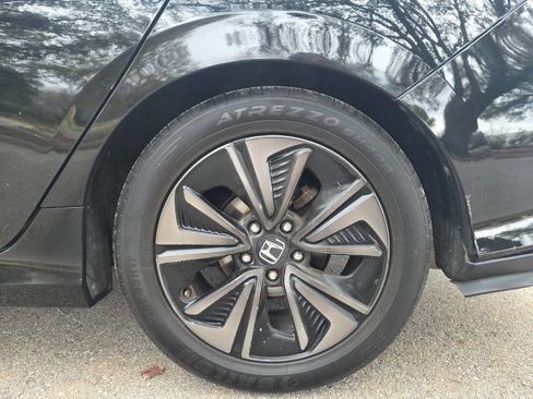 Used 2019 Honda Civic EX image 26