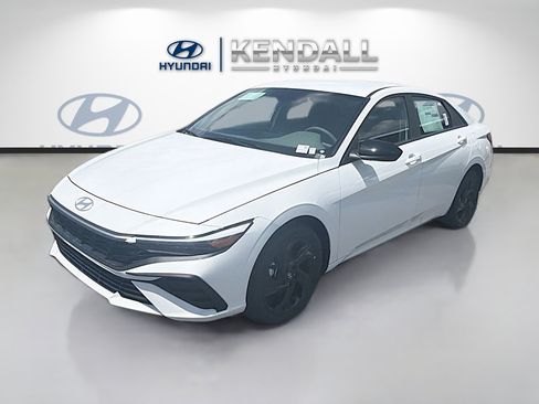 New 2026 Hyundai Elantra Sport FWD image 3