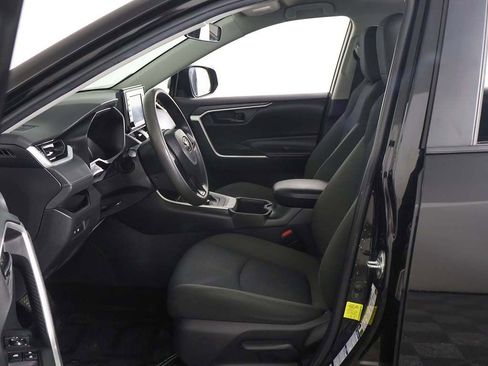 Used 2022 Toyota RAV4 LE AWD/4WD image 21