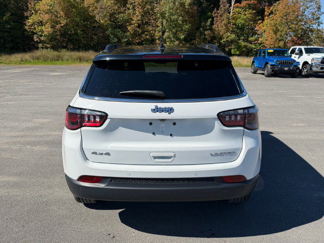 Used 2025 Jeep Compass Limited AWD/4WD image 4