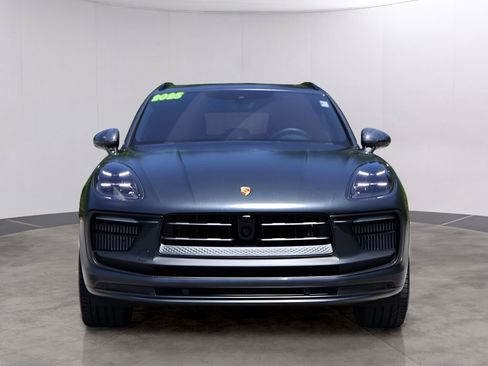 Certified 2025 Porsche Macan GTS AWD/4WD image 12