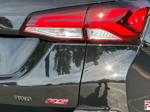 Certified 2022 Chevrolet Equinox RS w/ RS Leather Package image 33