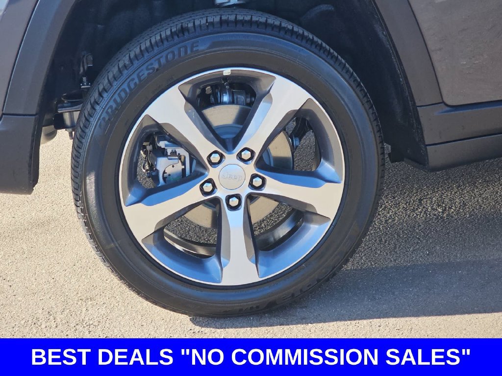 Used 2026 Jeep Grand Cherokee Limited AWD/4WD image 39