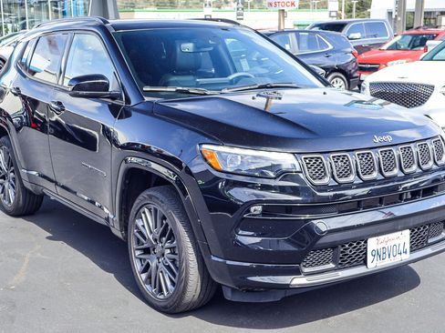 Used 2023 Jeep Compass High Altitude AWD/4WD image 21