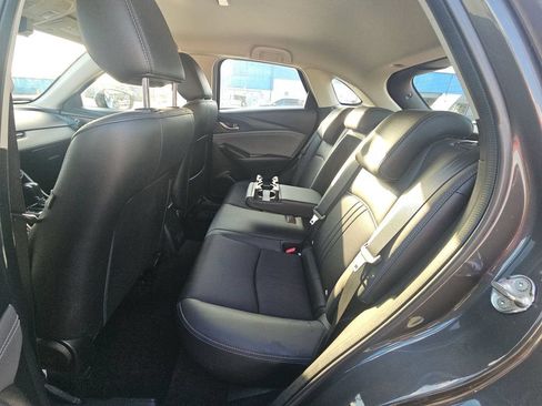 Used 2019 MAZDA CX-3 Touring FWD image 3