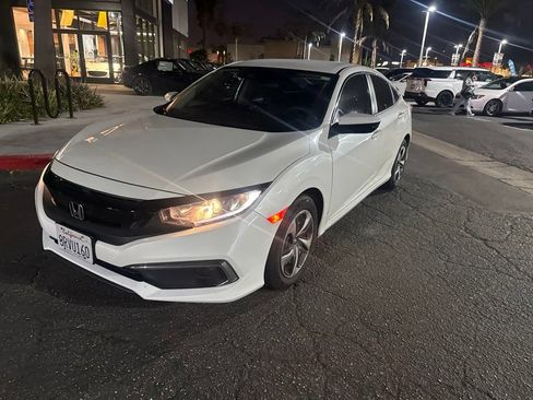 Used 2020 Honda Civic LX image 2
