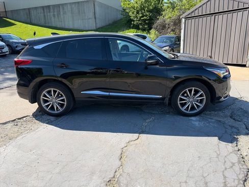 Used 2023 Acura RDX AWD w/ Technology Package image 4