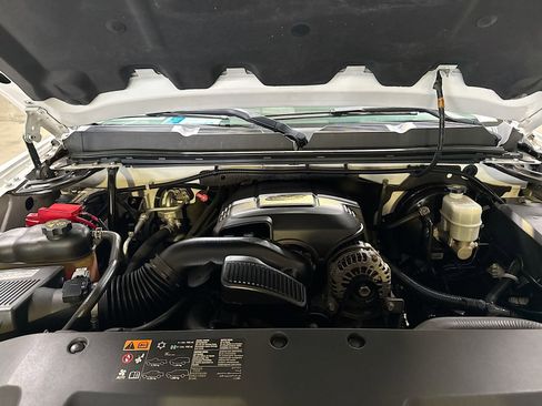 Used 2012 Chevrolet Silverado 1500 LT AWD/4WD image 28