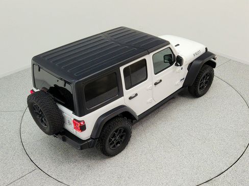 Used 2024 Jeep Wrangler Unlimited AWD/4WD image 26