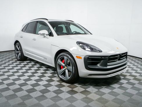 New 2026 Porsche Macan GTS AWD/4WD image 29
