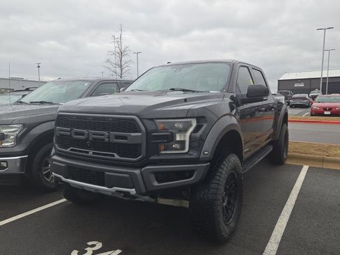 Used 2018 Ford F150 Raptor w/ Equipment Group 802A Luxury image 1