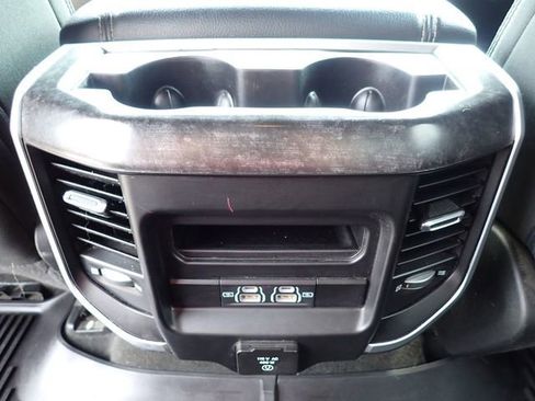 Used 2021 RAM 1500 Big Horn AWD/4WD image 17