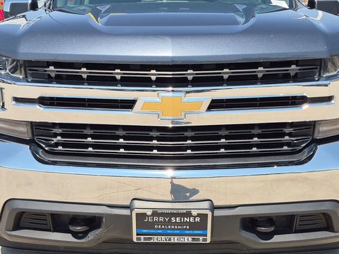 Certified 2021 Chevrolet Silverado 1500 LT AWD/4WD image 10