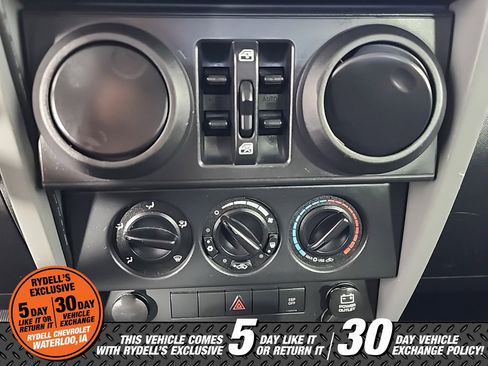 Used 2008 Jeep Wrangler X image 28