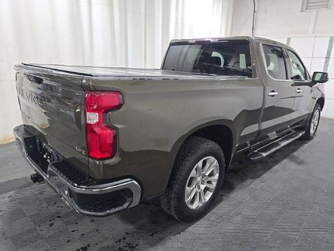 Used 2023 Chevrolet Silverado 1500 LTZ AWD/4WD image 4