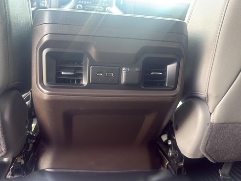 Used 2022 Chevrolet Silverado 2500 LT w/ Convenience Package AWD/4WD image 17