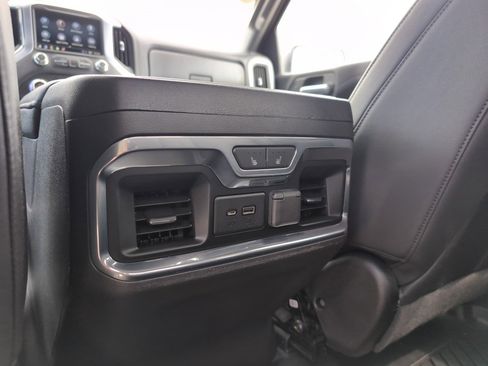 Used 2021 GMC Sierra 1500 SLT w/ SLT Premium Package image 12