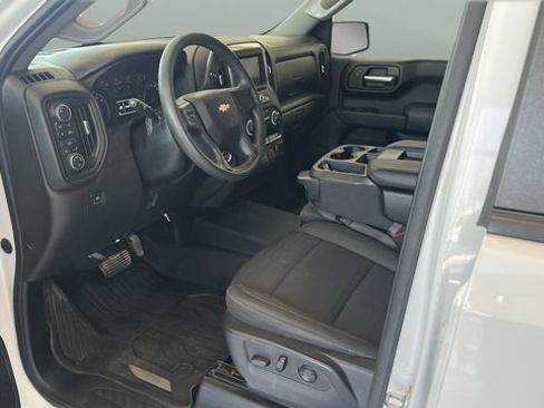 Used 2022 Chevrolet Silverado 1500 Custom AWD/4WD image 7
