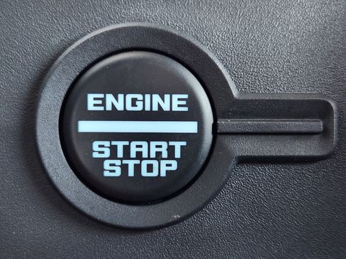 Used 2025 Ford Bronco Outer Banks AWD/4WD image 21