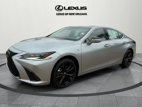 Used 2023 Lexus ES 350 F Sport image 3