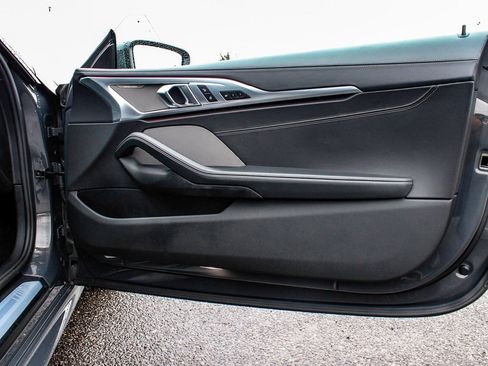 Used 2022 BMW 840i xDrive Convertible w/ Driving Assistance Package image 11