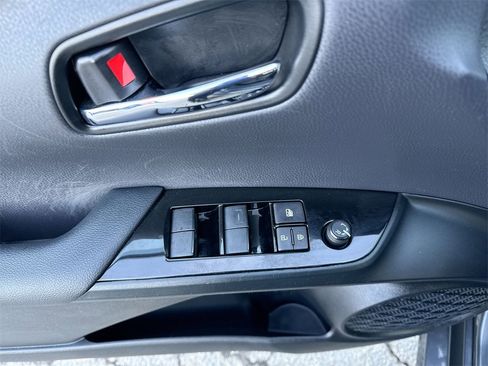 Used 2021 Toyota Prius Prime LE image 15