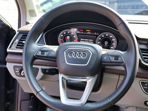 Used 2021 Audi Q5 2.0T Premium Plus w/ Premium Plus Package AWD/4WD image 34