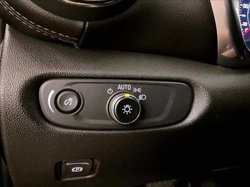 Used 2022 Chevrolet Blazer Premier AWD/4WD image 30