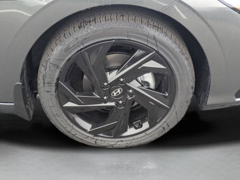 New 2026 Hyundai Elantra SEL Sport Premium FWD image 15