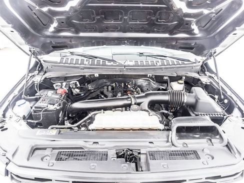 Used 2024 Ford Expedition XLT RWD image 40
