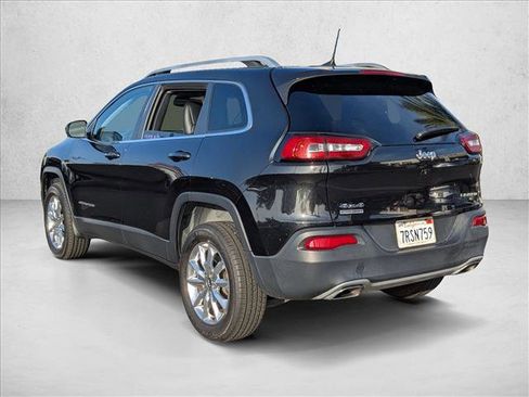 Used 2016 Jeep Cherokee Limited w/ Luxury Group image 8