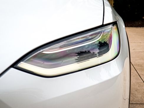 Used 2020 Tesla Model X Long Range image 6