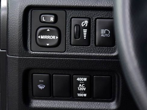 Used 2021 Toyota 4Runner Limited image 25