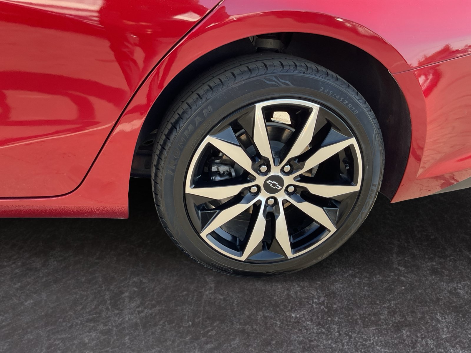 Used 2023 Chevrolet Malibu RS FWD image 9