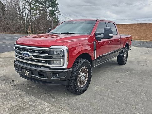 Used 2024 Ford F250 King Ranch w/ FX4 Off-Road Package image 4