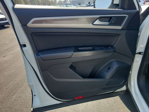 Used 2021 Volkswagen Atlas SEL w/ MDO Package (Bench Seat) AWD/4WD image 39