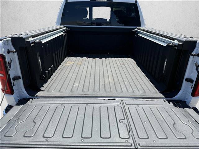 Used 2025 RAM 1500 Limited AWD/4WD image 18