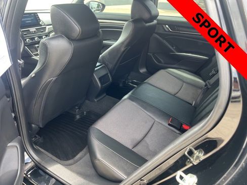 Used 2020 Honda Accord Sport image 11