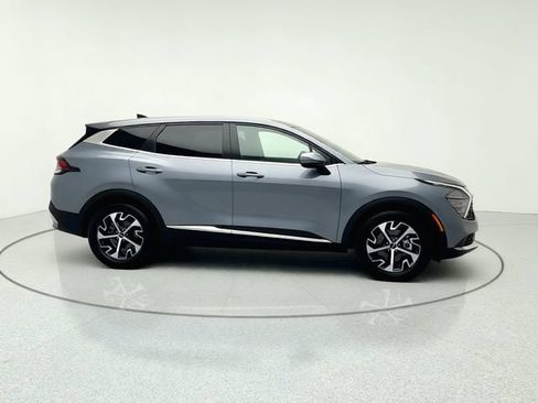 Certified 2024 Kia Sportage EX FWD image 7
