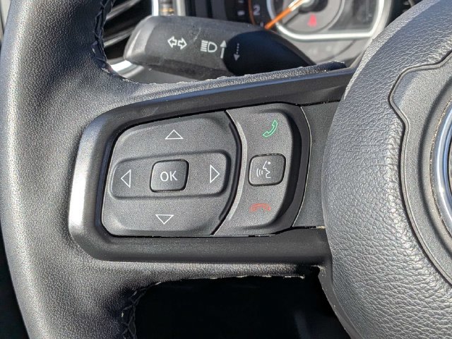 Used 2025 Jeep Gladiator Sport AWD/4WD image 21