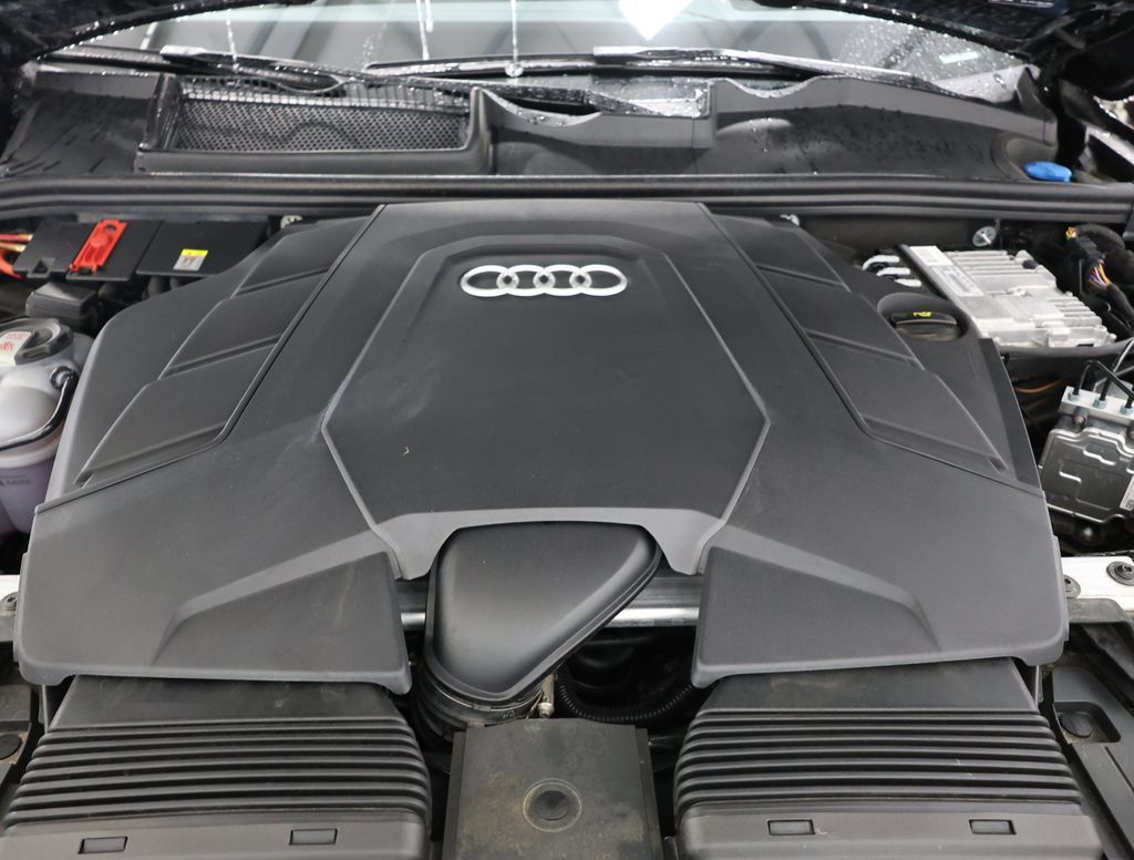 Certified 2024 Audi Q7 3.0T Prestige AWD/4WD image 30